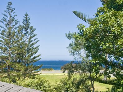 4 Vlamingh Parade, Mosman Park WA 6012