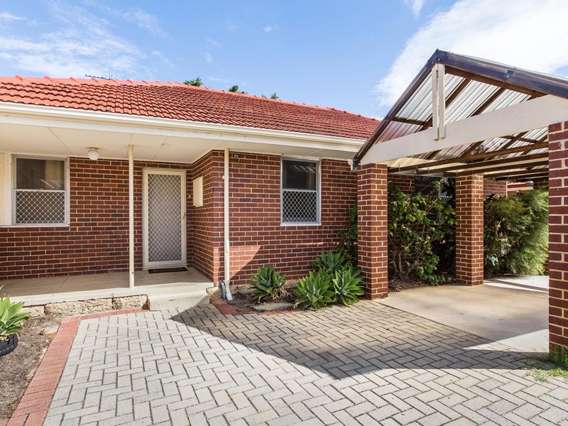 4/10 Holford Way, Wilson WA 6107