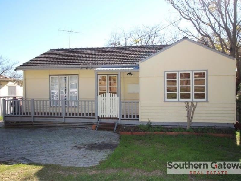 14 Budden Way, Medina