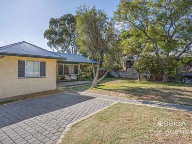 9 Coates Street, Hamilton Hill WA 6163