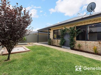 16 Blackfriars Meander, Piara Waters WA 6112