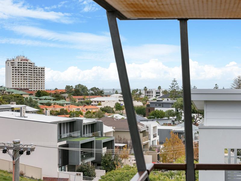 1/30 Nautilus Crescent, Scarborough