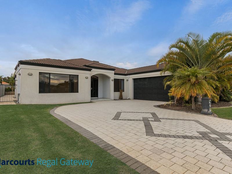 105 Brenchley Drive, Atwell WA 6164