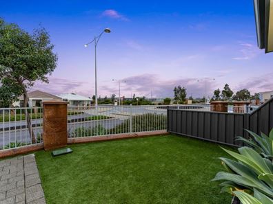 255 Grandis Boulevard, Banksia Grove WA 6031