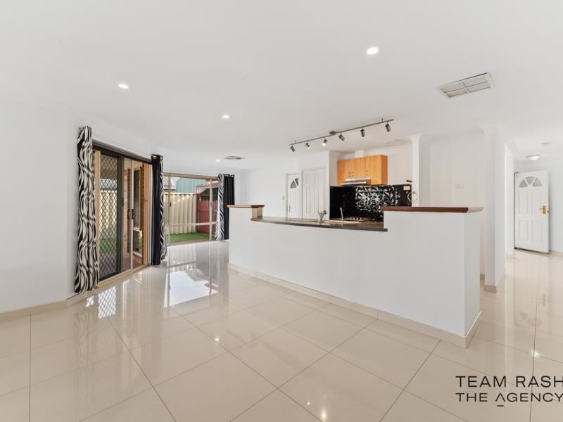 21 Witchetty Loop, Banksia Grove