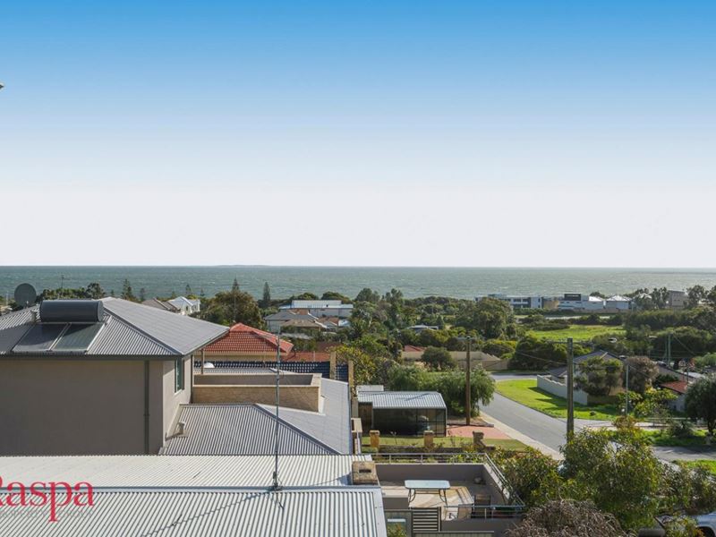 13 Tanunda Road, Coogee