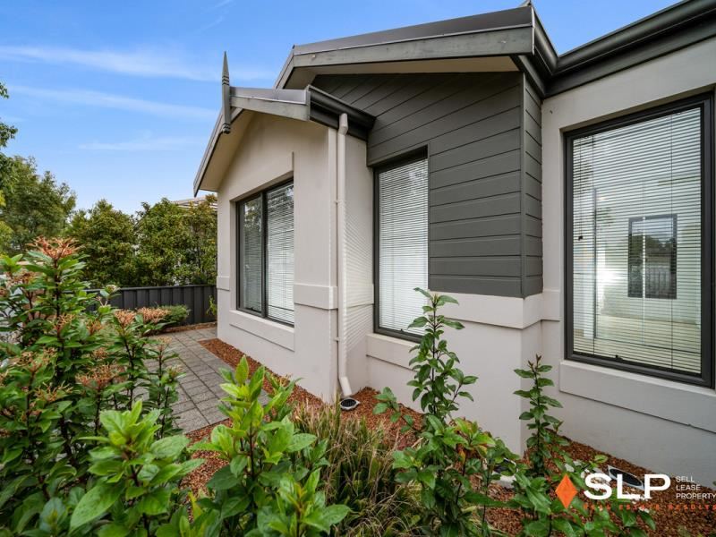 37 Sawtooth Bend, Banksia Grove WA 6031
