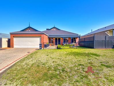 9 Lawson Road, Dalyellup WA 6230