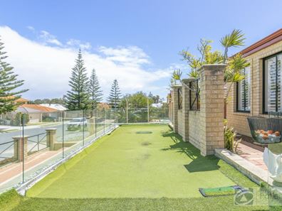 33 Rio Marina Way, Mindarie WA 6030