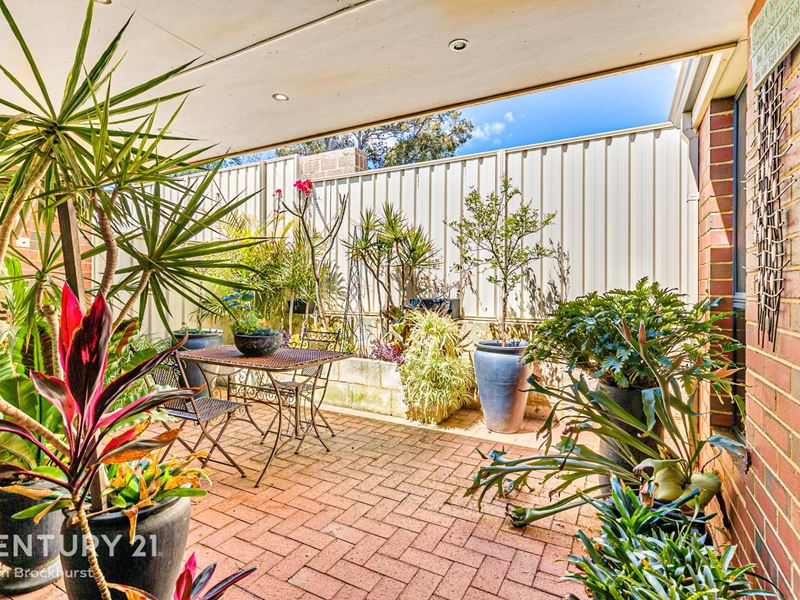 7/4 Valentine Road, Kelmscott