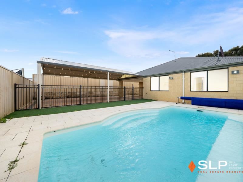 162 St Stephens Crescent, Tapping WA 6065