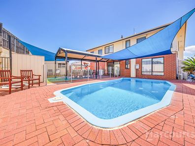 30 Boardwalk Boulevard, Halls Head WA 6210