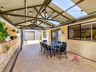 17 Peridot Street, Dalyellup WA 6230