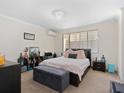 14 Malting Court, Canning Vale WA 6155