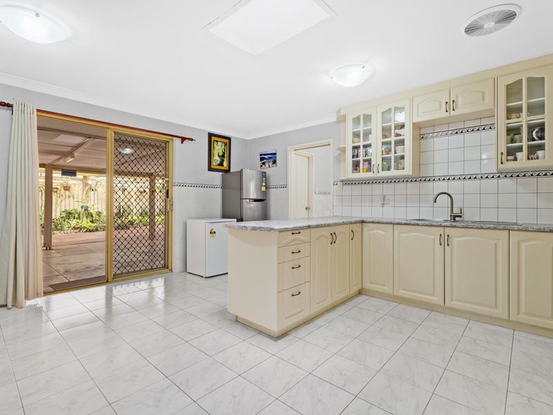 36 Windsor Drive, Gosnells