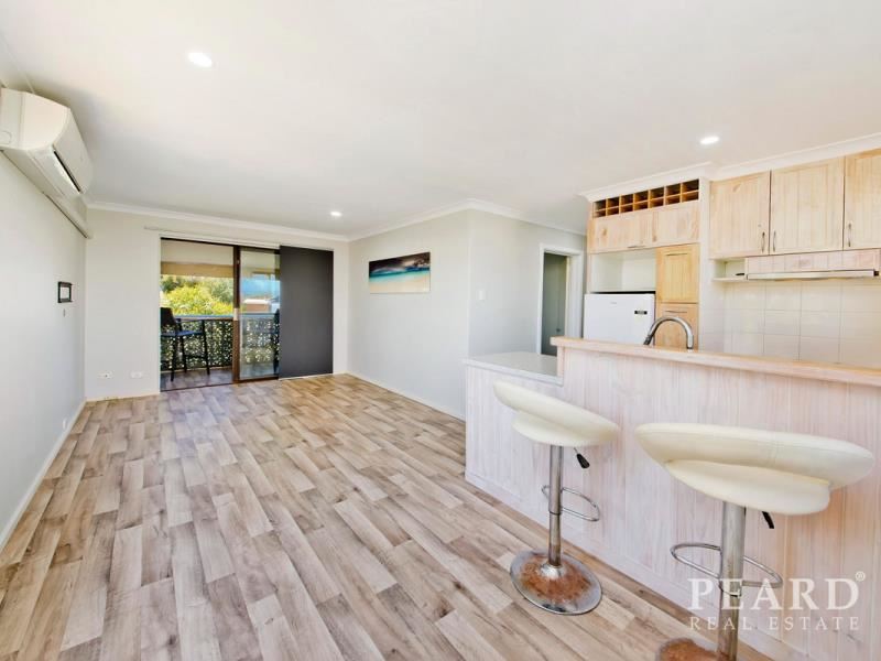 16/4 Sackville Terrace, Scarborough