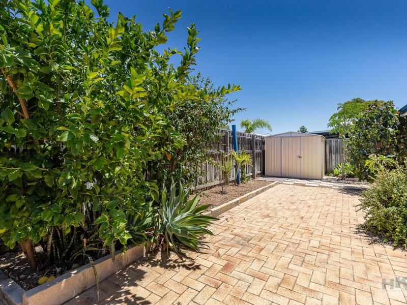 15 Rocklea Crescent, Ellenbrook