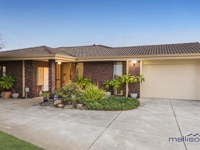 35B Burnett Avenue, Leeming WA 6149