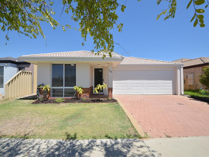39 Portaferry Gardens, Ridgewood