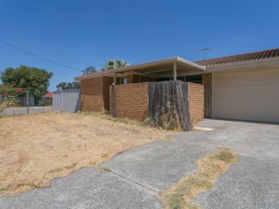 15A Yenisey Crescent, Beechboro WA 6063