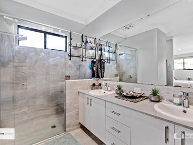 93 Cob Road, Brabham WA 6055