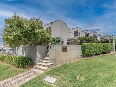 1/3 Mitchell Street, Mount Lawley WA 6050