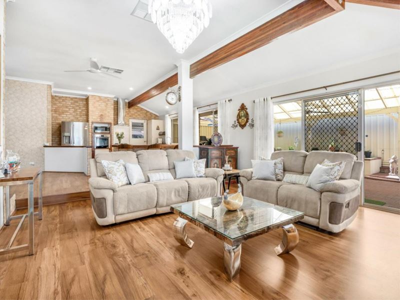 38 Sugarwood Drive, Thornlie