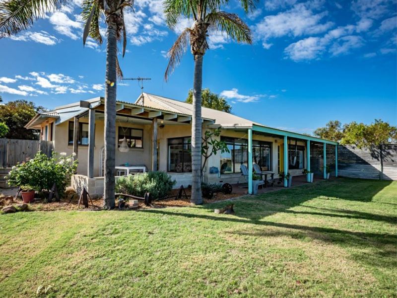 17 Evana Terrace, Wandina