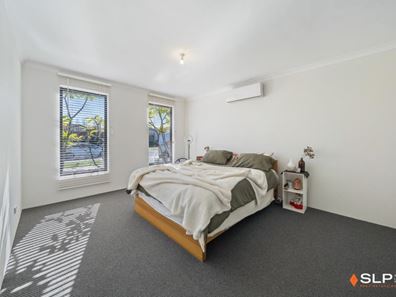 6 Echidna Street, Banksia Grove WA 6031