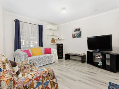 4 Kirkpatrick Court, Seville Grove WA 6112