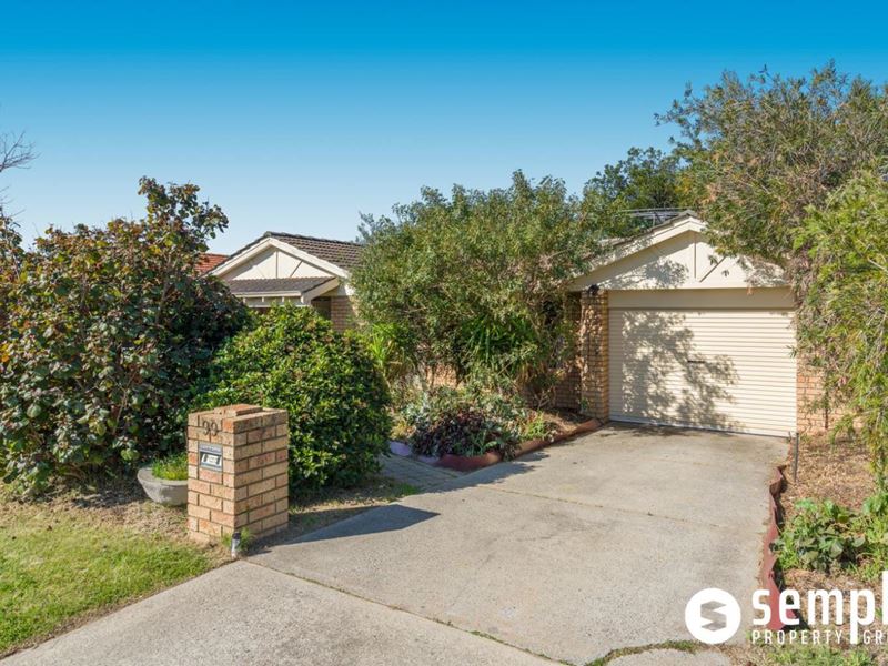 99 Bolderwood Drive, South Lake