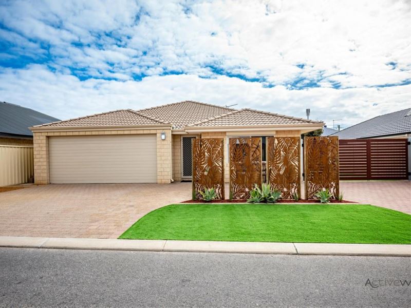 6 Thornhill Lane, Beachlands