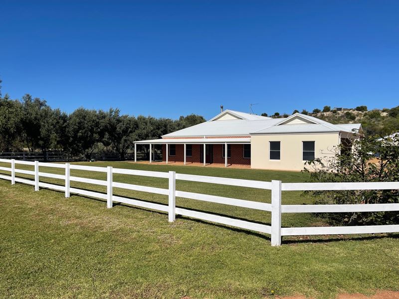 145 Brennand Road, Dongara WA 6525