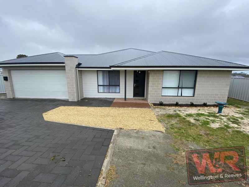 13 Pegasus Boulevard, Mckail