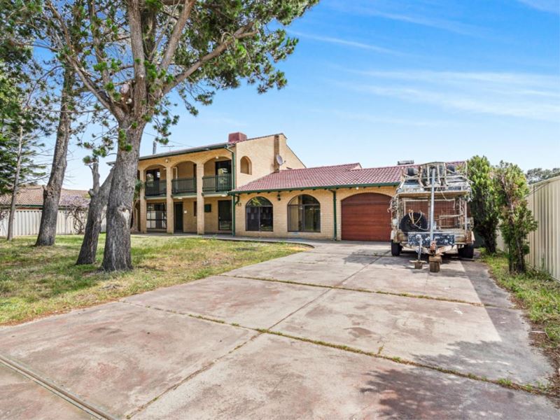 33 Third Avenue, Kelmscott