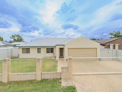 1/65 Bishop Road, Middle Swan WA 6056