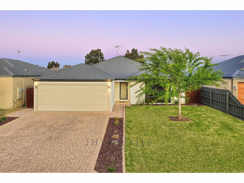 13 Troon Loop, Dunsborough
