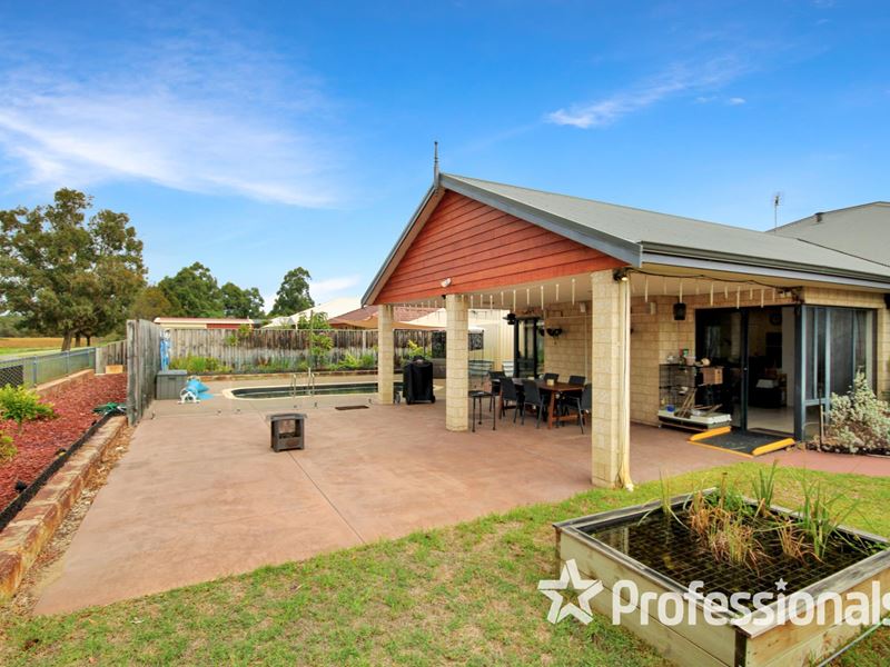 48 Avalon Road, Australind WA 6233