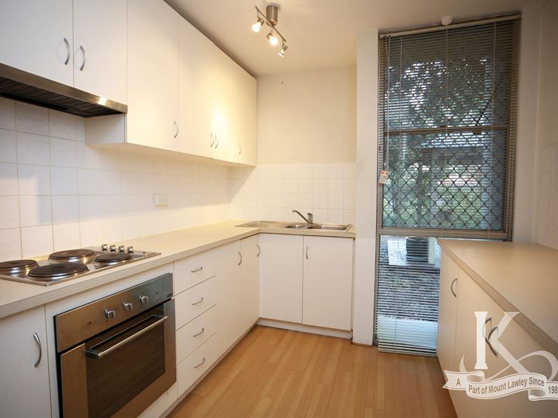 4/169 Railway Parade, Mount Lawley
