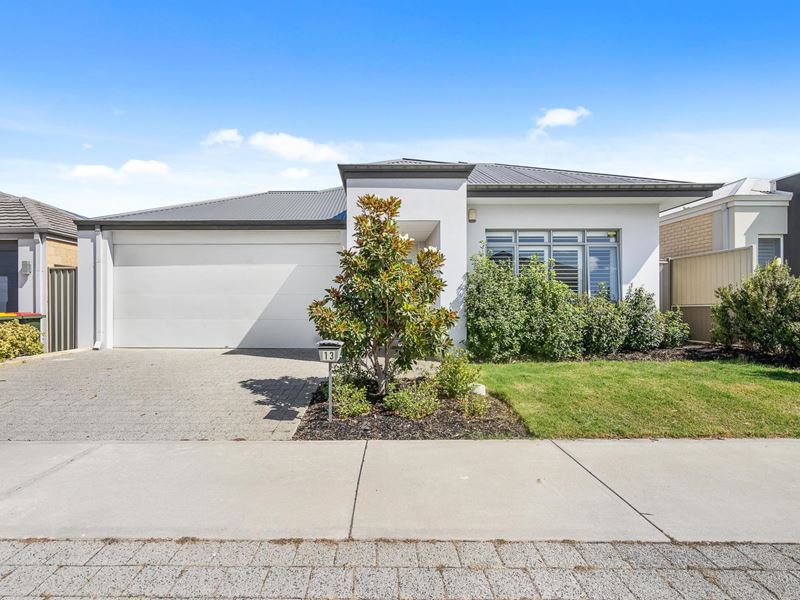 13 Koenig Way, Clarkson
