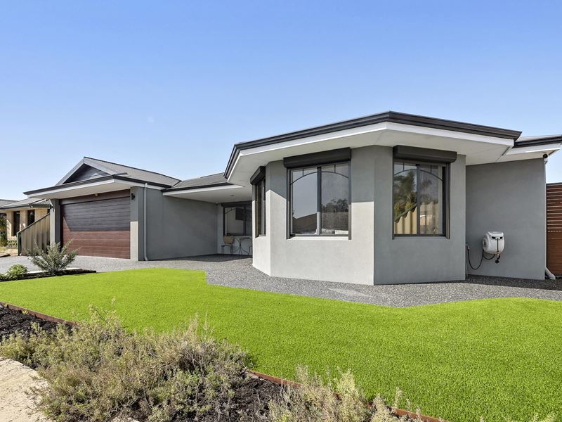 18 Murphy Crescent, Bertram WA 6167