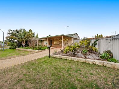 2/64 Exchequer Avenue, Greenfields WA 6210