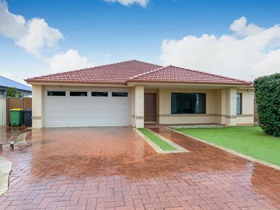 12 Carmine Close, Southern River WA 6110