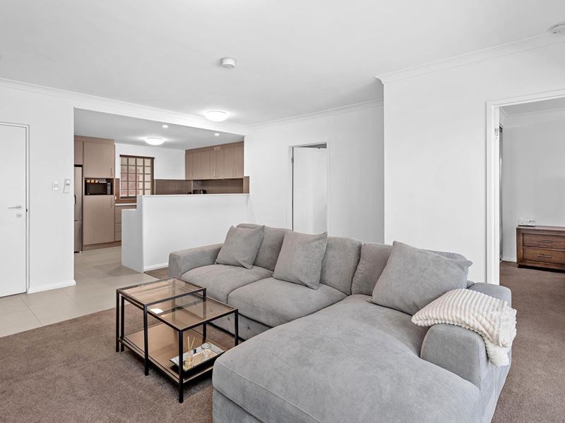 80/18 Wellington Street, East Perth