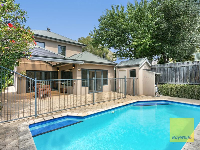 13 Nandina Avenue, Mount Claremont