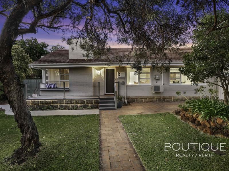 11 Birchwood Avenue, Woodlands