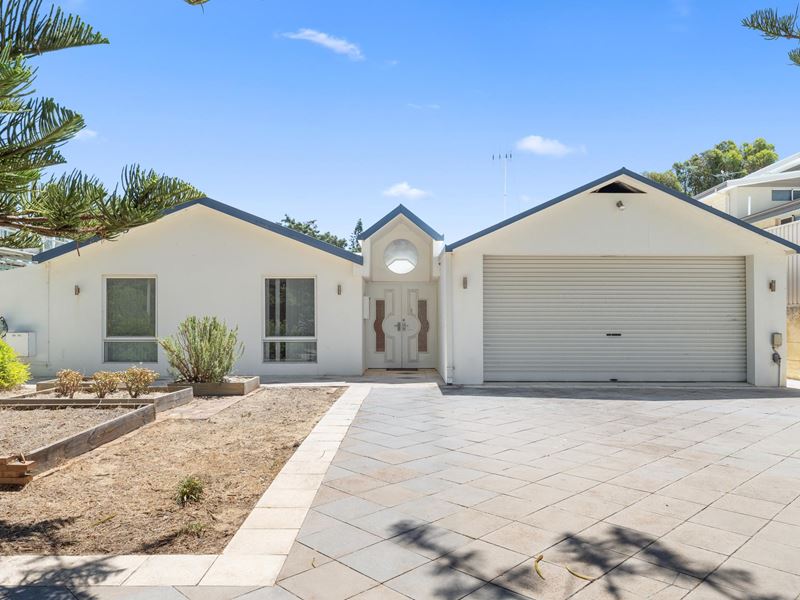 15 Treasure Road, Singleton WA 6175