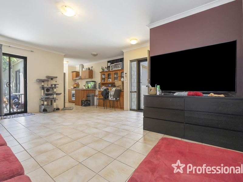 19D Loughton Way, Balga