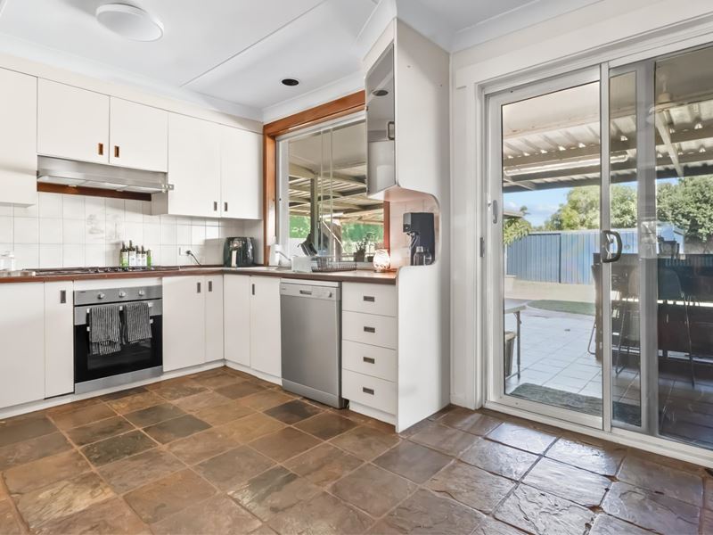 6 Wilkie Crescent, Dampier
