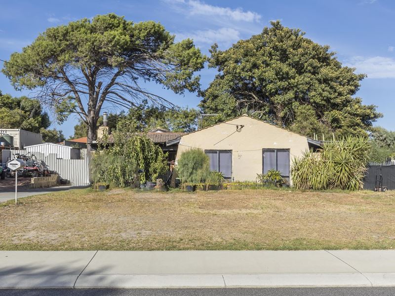 15 Frigate Crescent, Yanchep